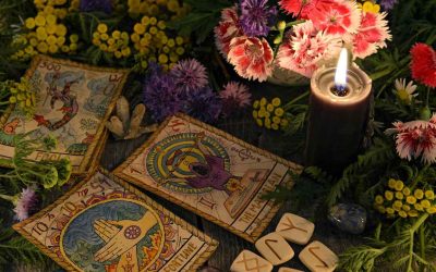 Finding Clarity: How a Tarot Reading Helped Ella Navigate Career Challenges